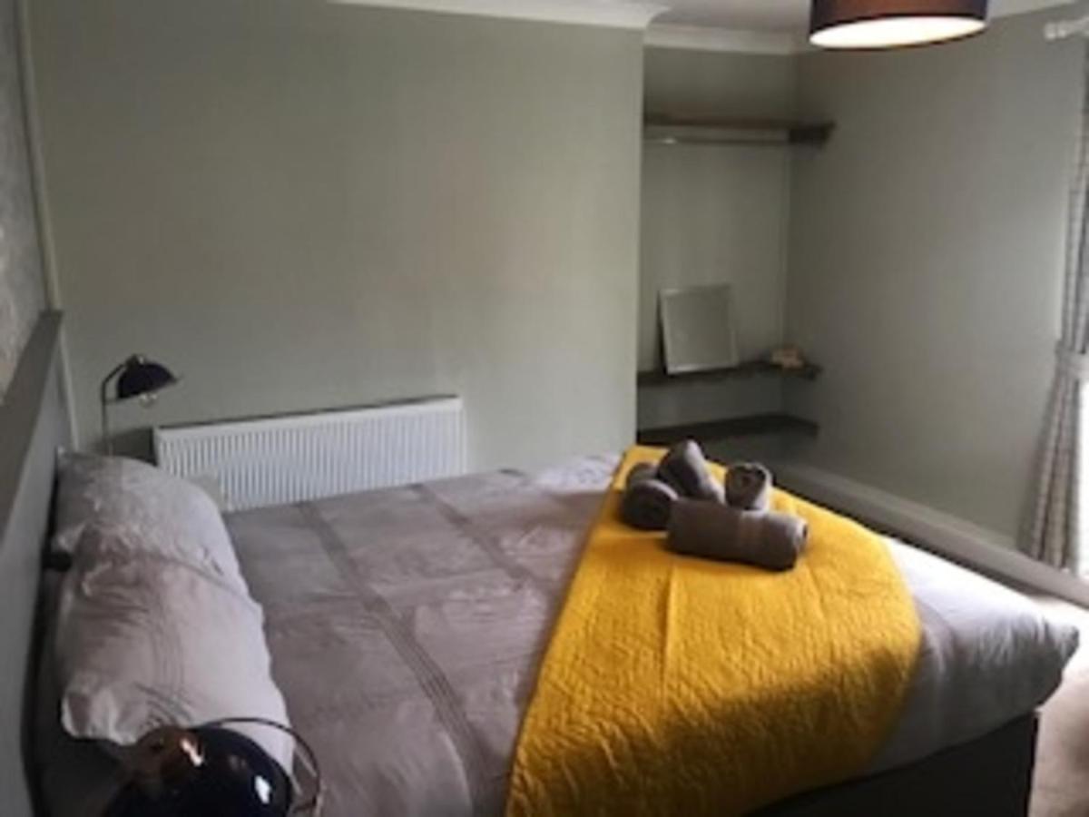 Отель The Kings Head Chacewater Экстерьер фото