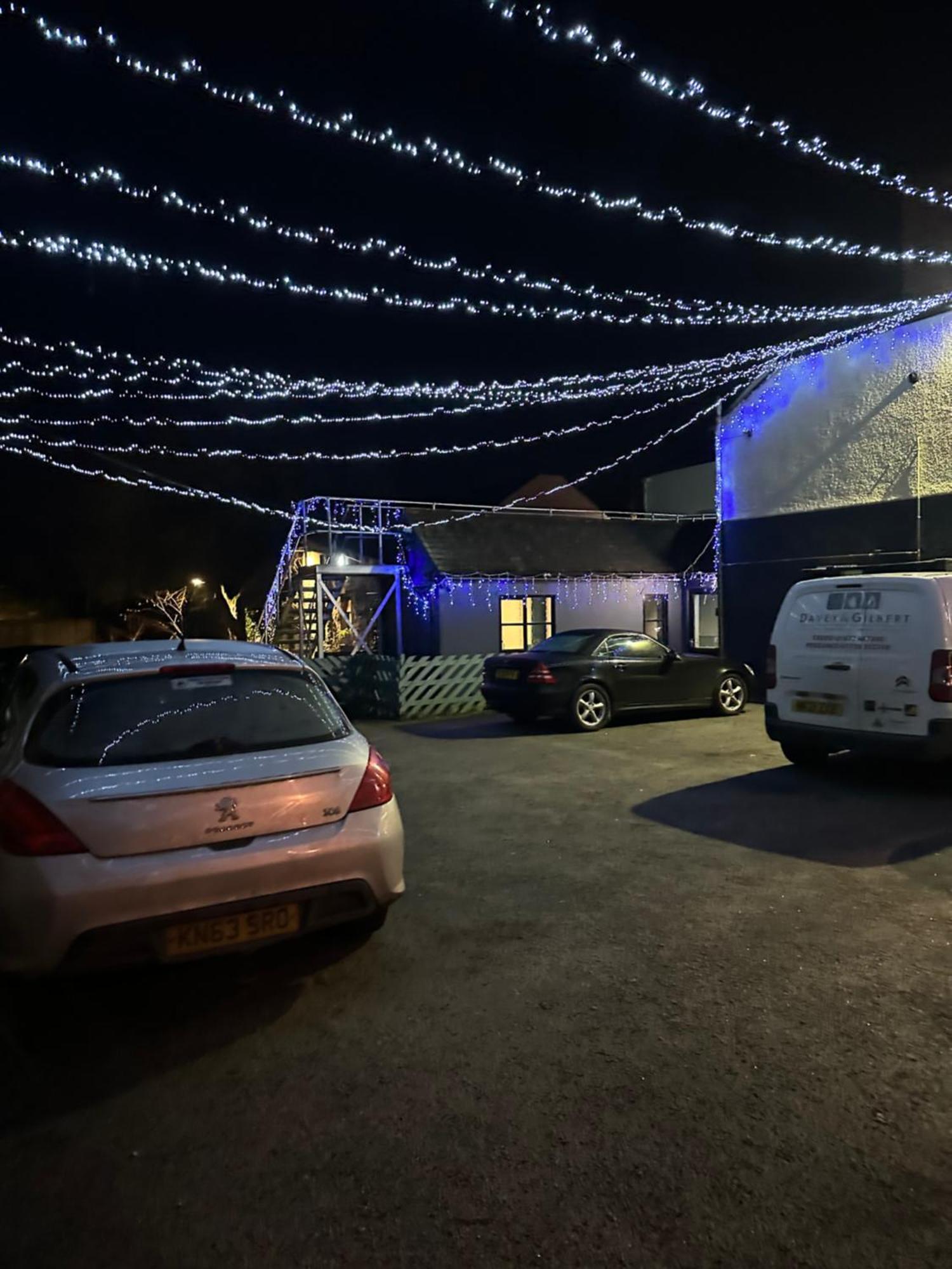 Отель The Kings Head Chacewater Экстерьер фото