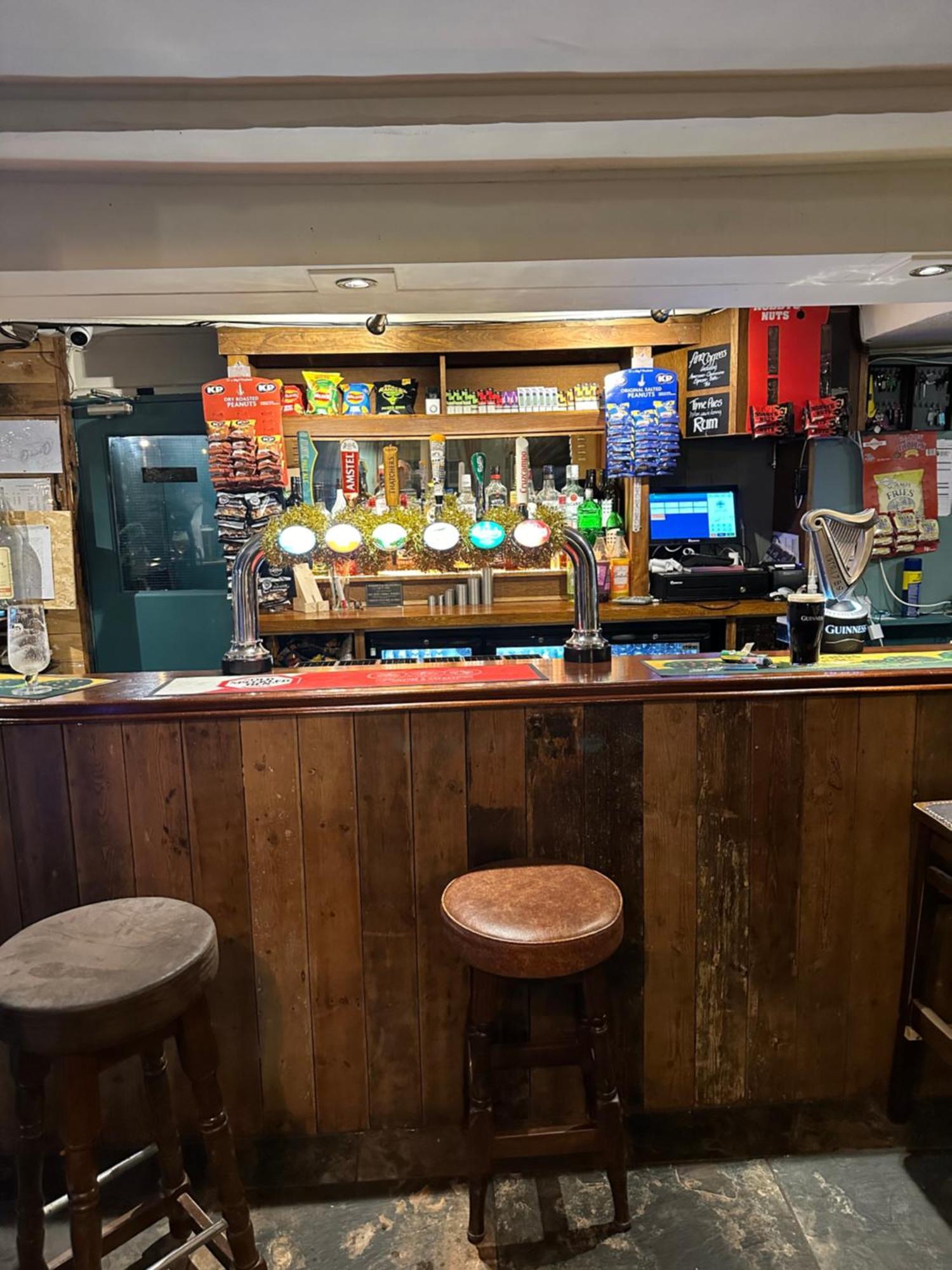 Отель The Kings Head Chacewater Экстерьер фото
