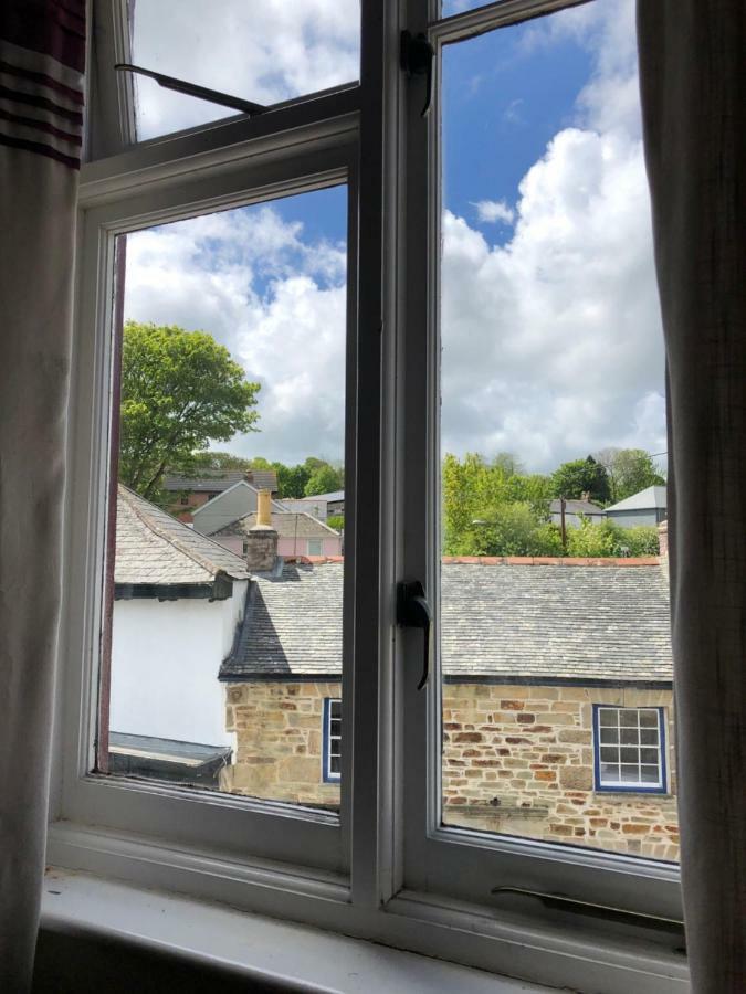 Отель The Kings Head Chacewater Экстерьер фото
