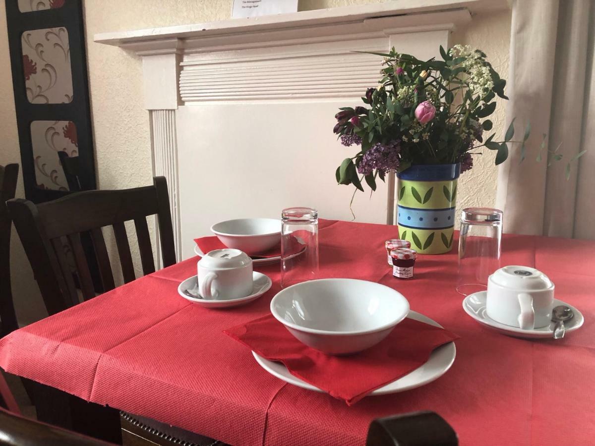 Отель The Kings Head Chacewater Экстерьер фото